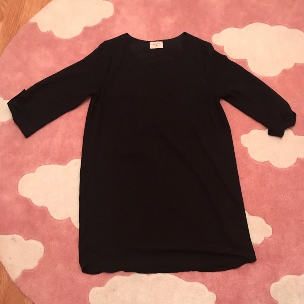Black everly dress